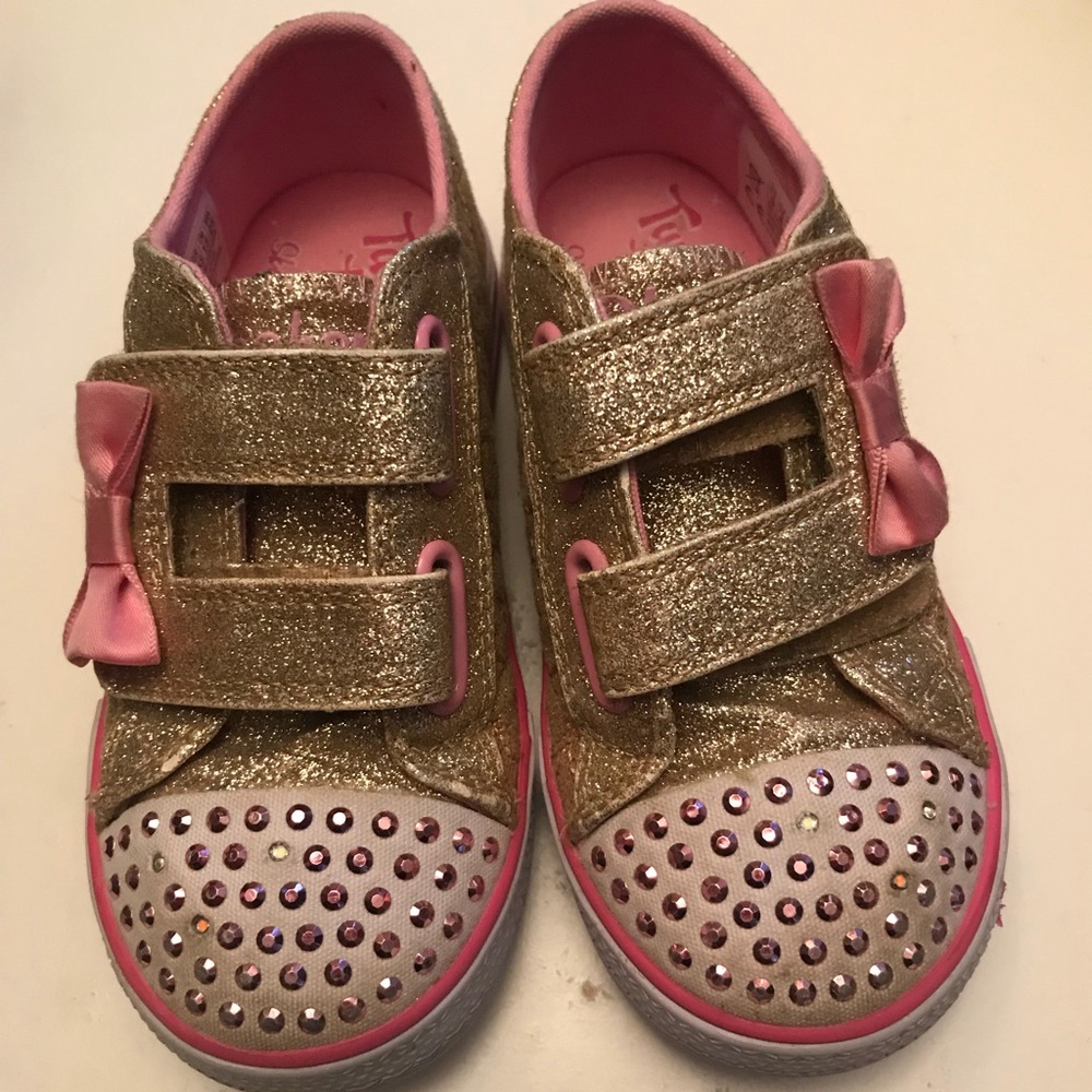 Girls shoes